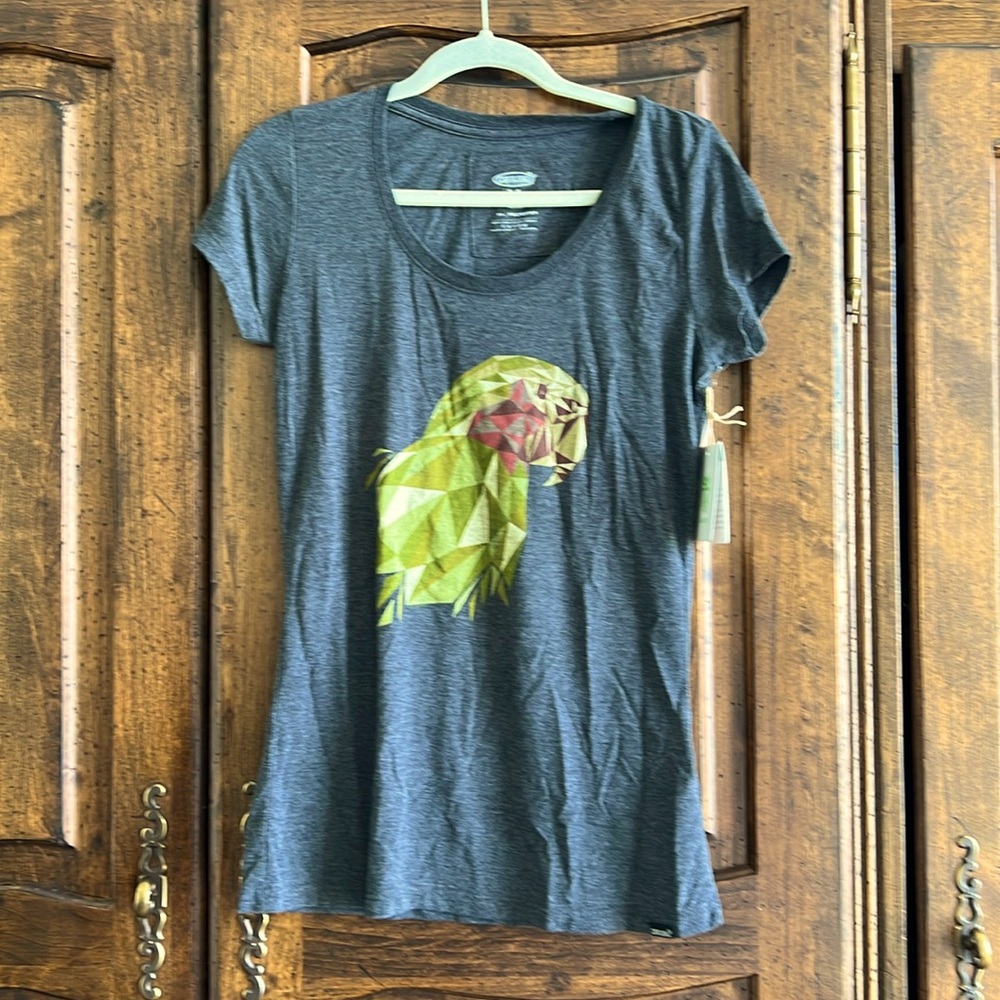 Cariloha tee